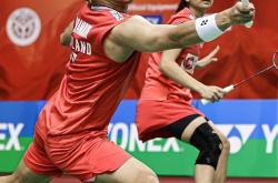 爱游戏APP-巴西羽毛球选手战胜强敌夺得冠军