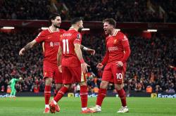 AYX体育赛事-利物浦主场轻取对手，保住积分榜首位的简单介绍