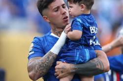 AYX体育赛事-巴黎碾压切尔西，法比尼奥带队取胜