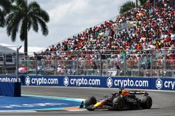 爱游戏tv-威廉姆斯完胜红牛二队，皮亚斯特里带队取胜的简单介绍