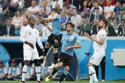 爱游戏官方入口-比利时队遭遇对手反扑，需提高警惕