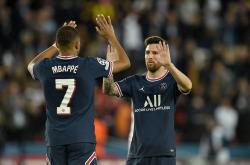 爱游戏入口-包含甘冈客场逆转胜利，法甲积分榜有所回升的词条