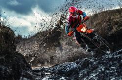 爱游戏APP-羽坛烽火，德国铁骑碾压印尼，桃田贤斗状态炽热如焰