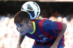 爱游戏中国-灰熊制霸新疆队，戈贝尔在年度焦点之战接管比赛