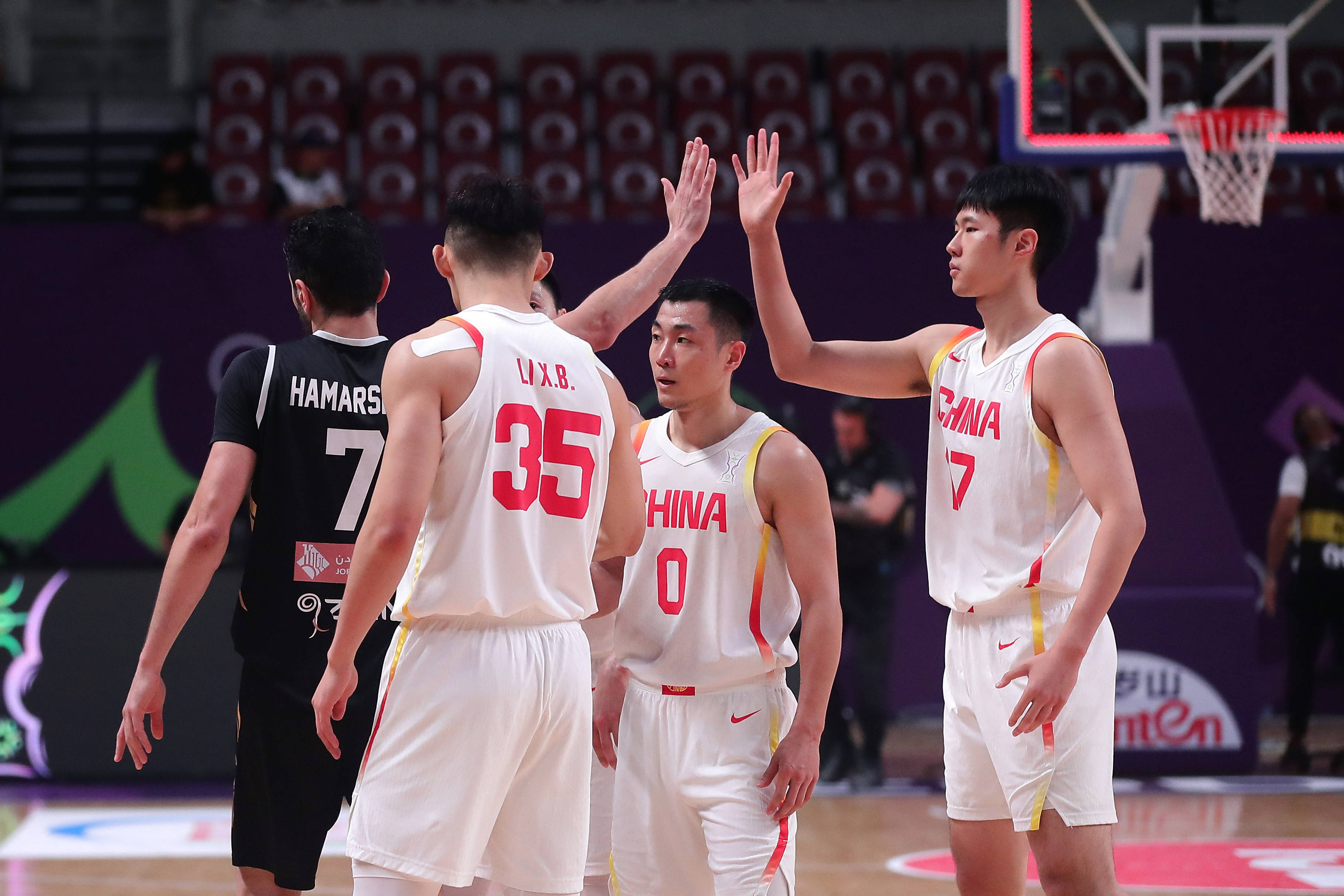 亚洲篮球明星联赛首战打响,全明星队实力抢眼的简单介绍 亚洲篮球明星联赛首战打响,全明星队实力抢眼的简单介绍