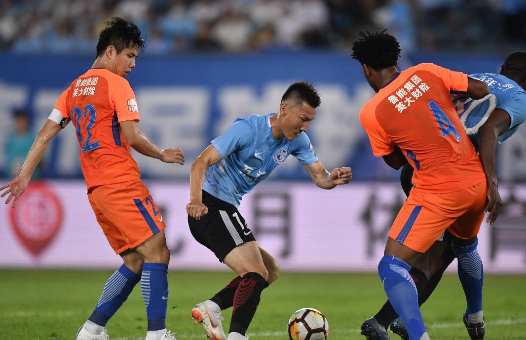 山东鲁能主场惨败，备受批评，球队状态下滑