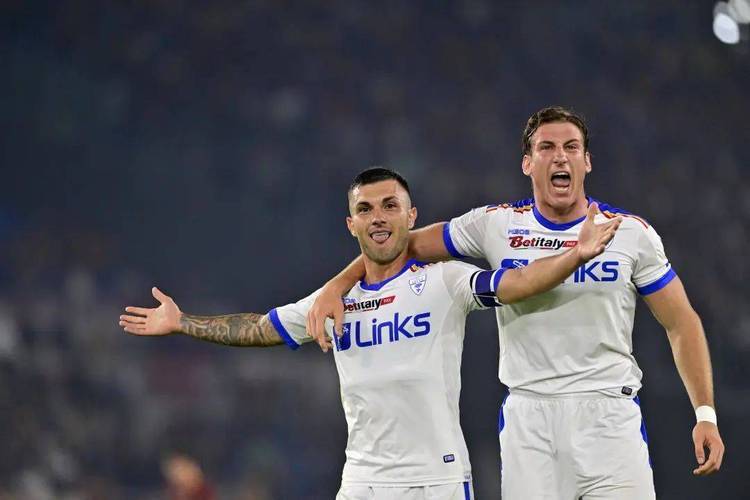 关于萨索洛客场负于那不勒斯,遗憾错失良机的信息 关于萨索洛客场负于那不勒斯,遗憾错失良机的信息