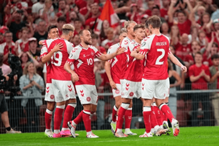 吉林队紧追不放，坚守领先位置的简单介绍