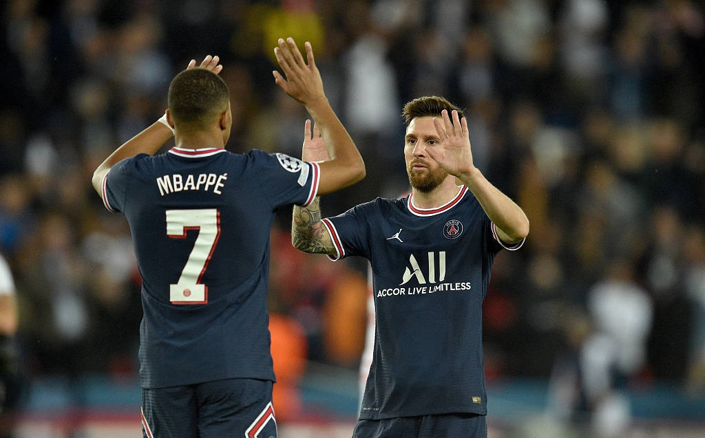 包含甘冈客场逆转胜利，法甲积分榜有所回升的词条