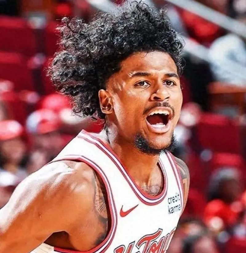 雷霆强势热火B队，丹尼·格林三分雨点燃全场的简单介绍