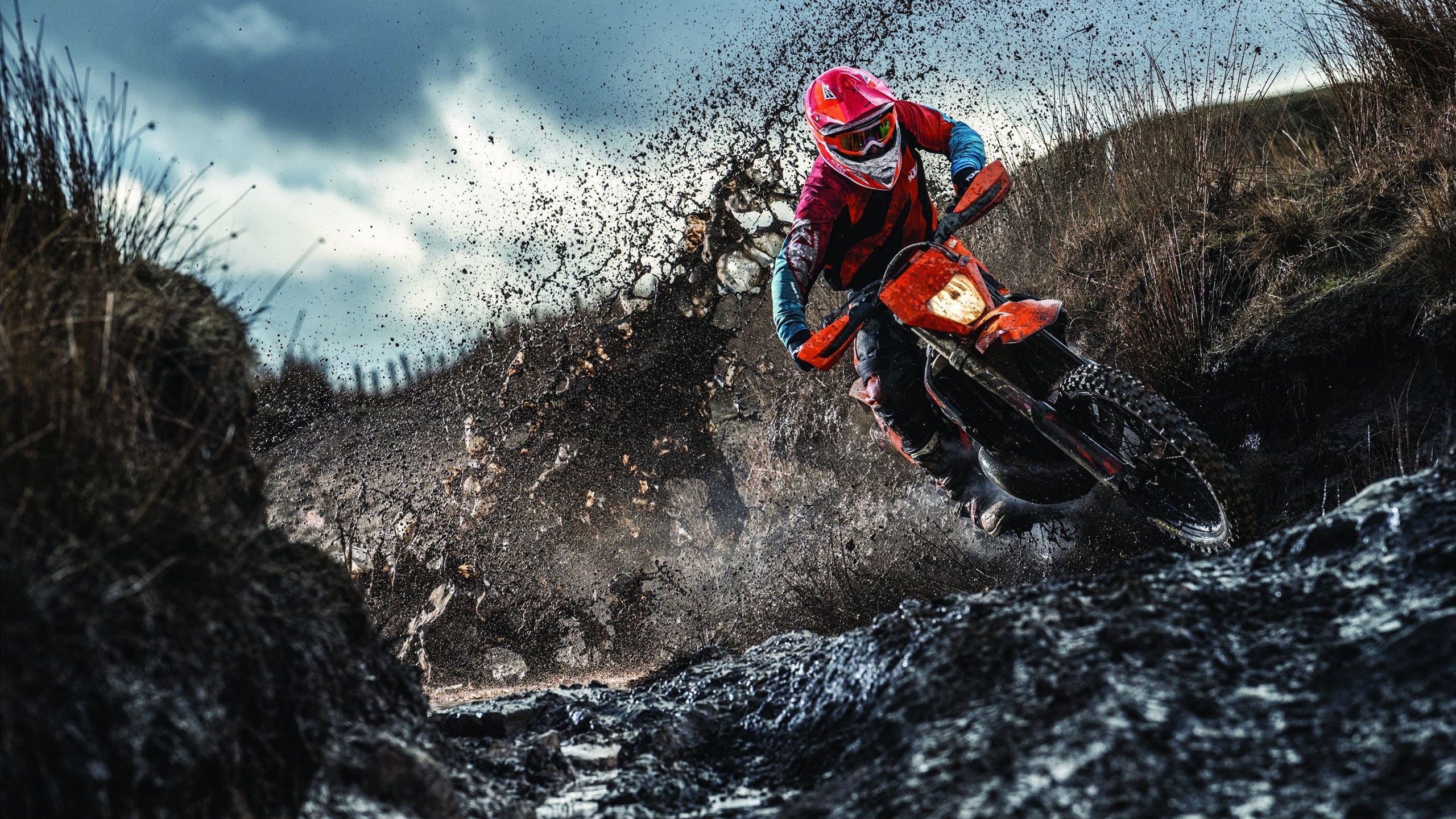 门迪一夫当关，埃及打穿乌拉圭—一场非典型胜利的战术密码