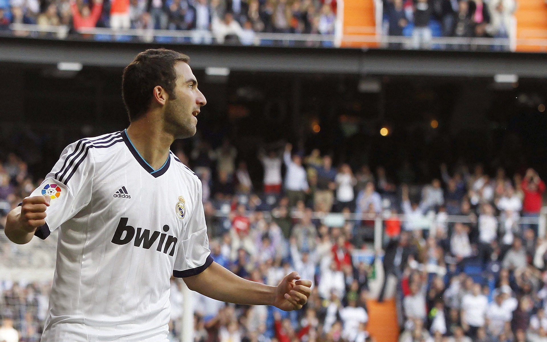 年度焦点之战之夜，东契奇点燃赛场