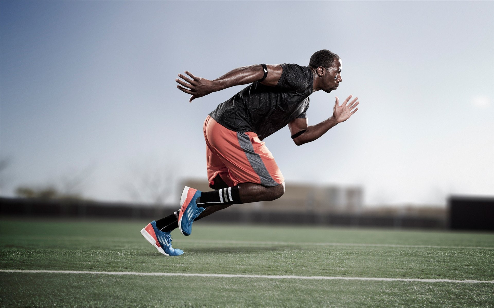 青春风暴席卷圣西罗,马丁内利终场绝杀,AC米兰决胜局力克勒沃库森晋级