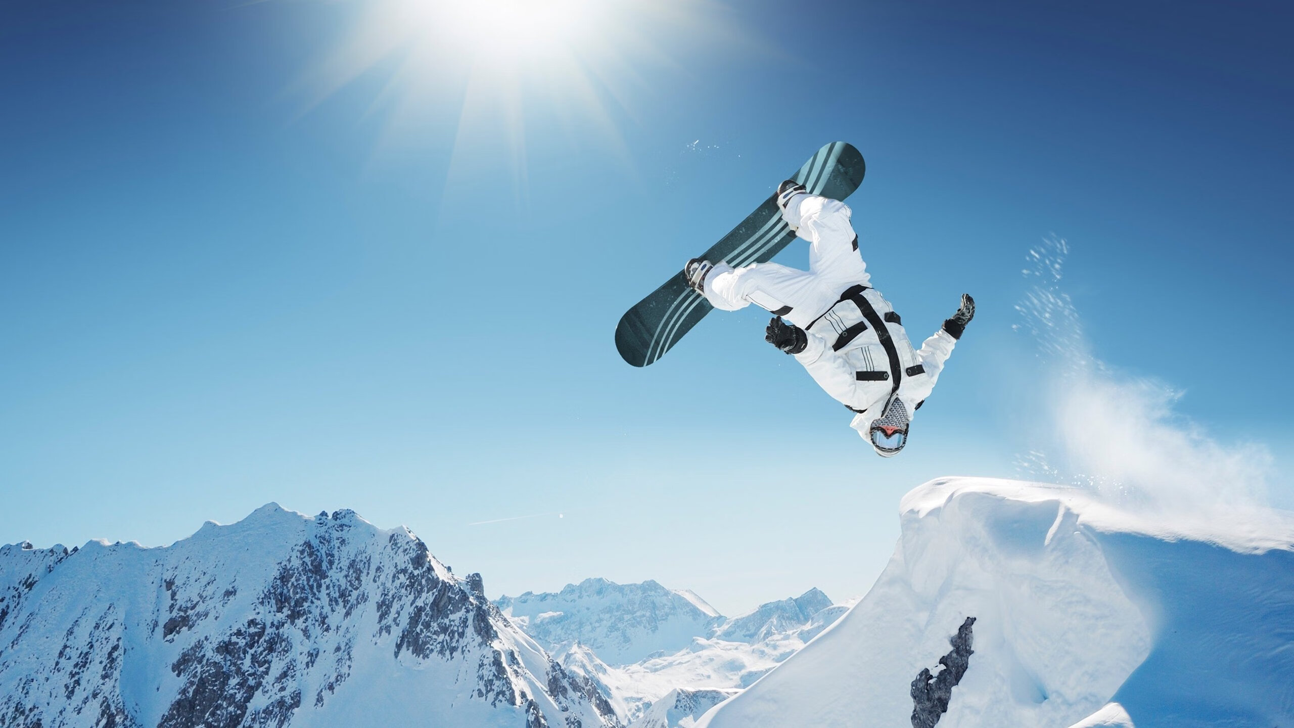 赛道与矿场，当F1年度争冠战火燃至智利，韩国如何制霸南美新战场？