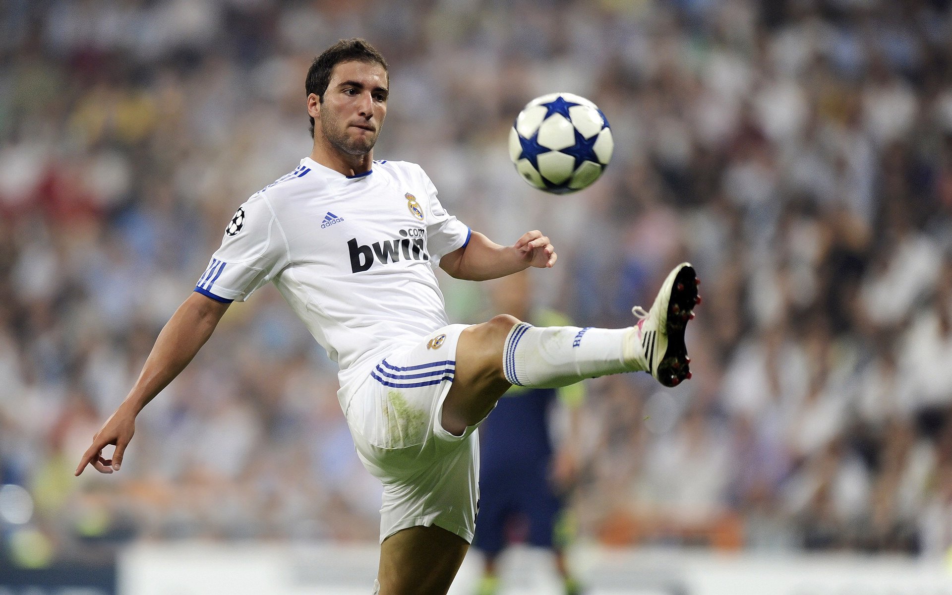 奥运周期关键战之夜，迪马利亚惊艳四座